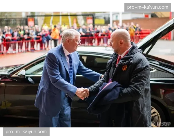 特写：弗格森爵士现身老特拉福德，观看曼联青年足总杯决赛